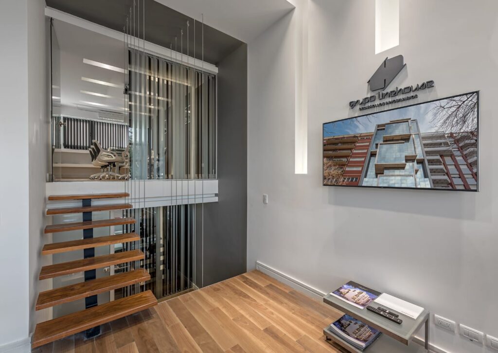 WhatsApp Image 2019-04-12 at 4.28.08 PM (4).jpeg